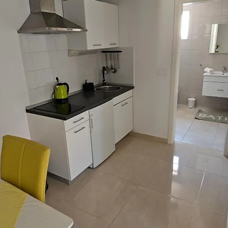 Koval * أوروبيتش